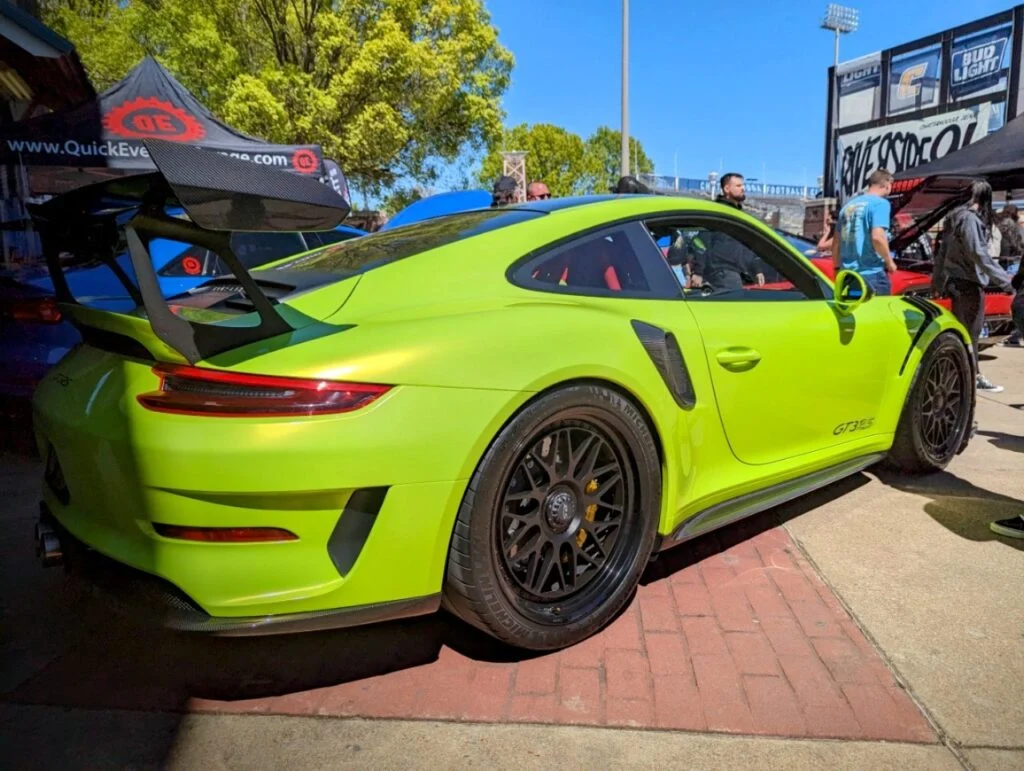 Porsche GT3 RS 991.2 - Passenger’s side, rear 3/4