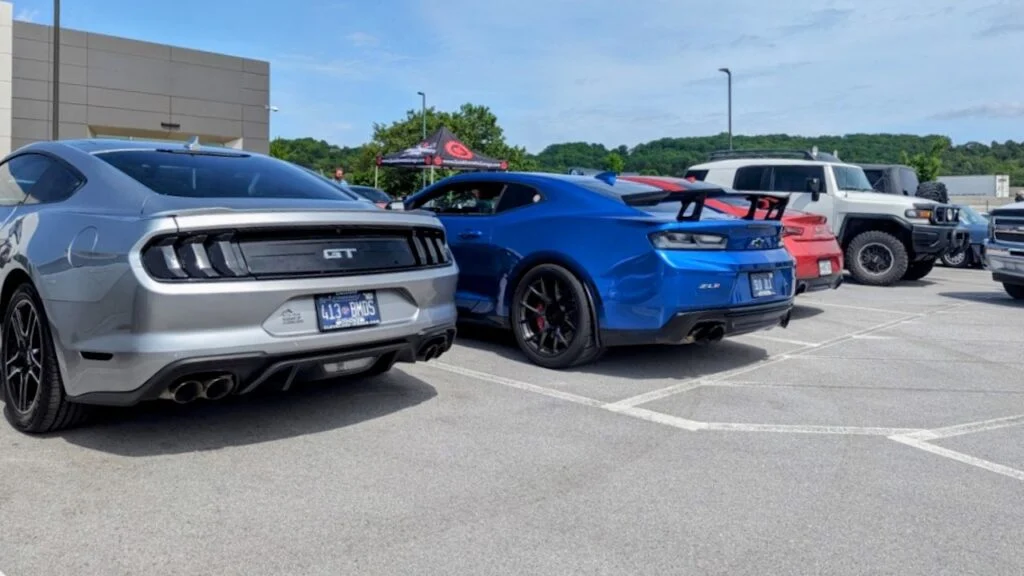 Chevrolet Camaro - Driver's side, rear 3/4