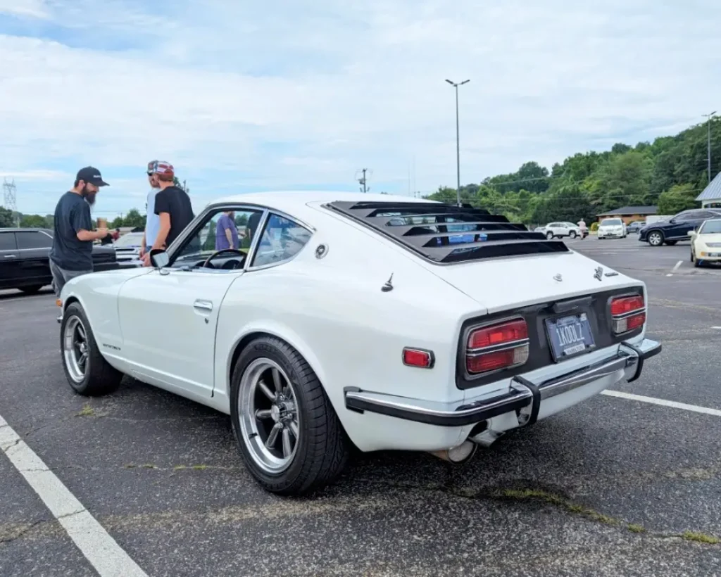 Datsun 240Z - Driver’s side, rear 3/4