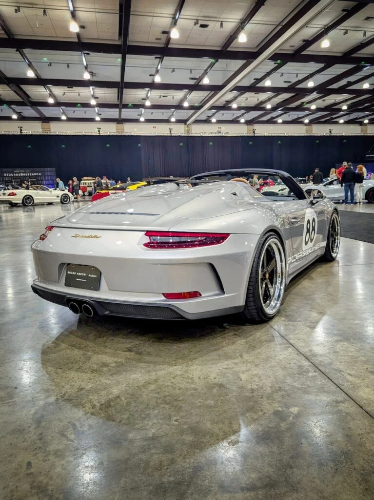 Porsche 911 (991) Speedster - Passenger's side. rear 3/4