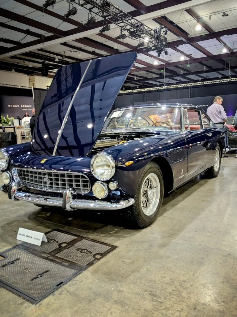 Ferrari 250 GT - Driver's side, front 3/4