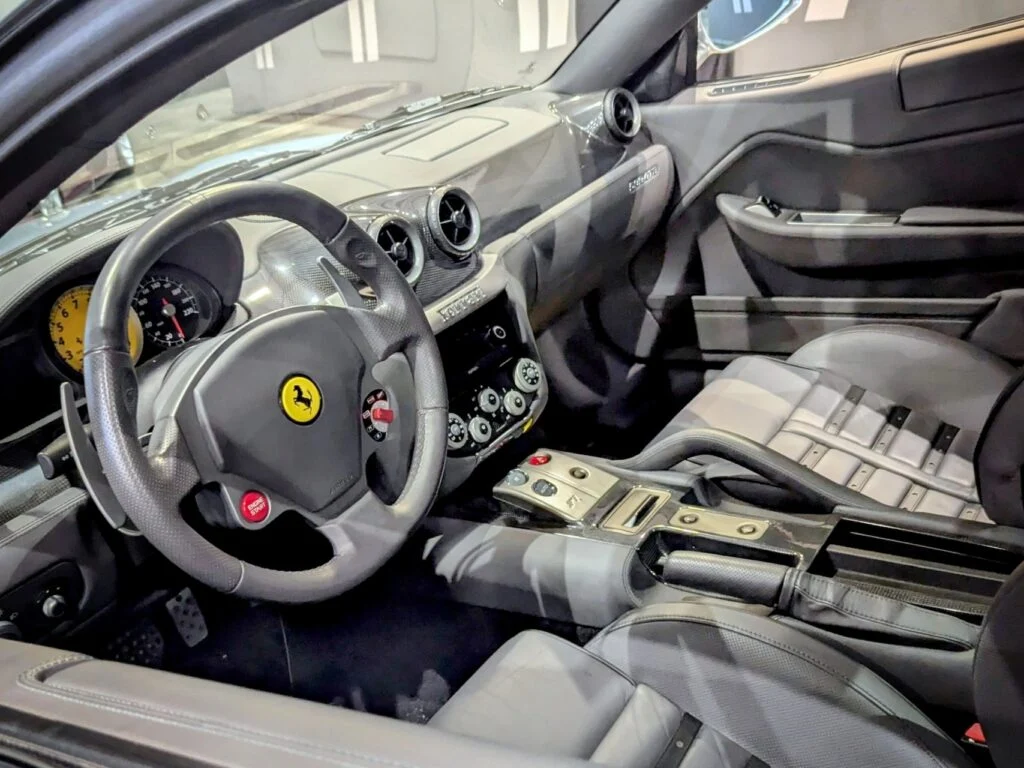 Ferrari 599 GTB Fiorano - Interior