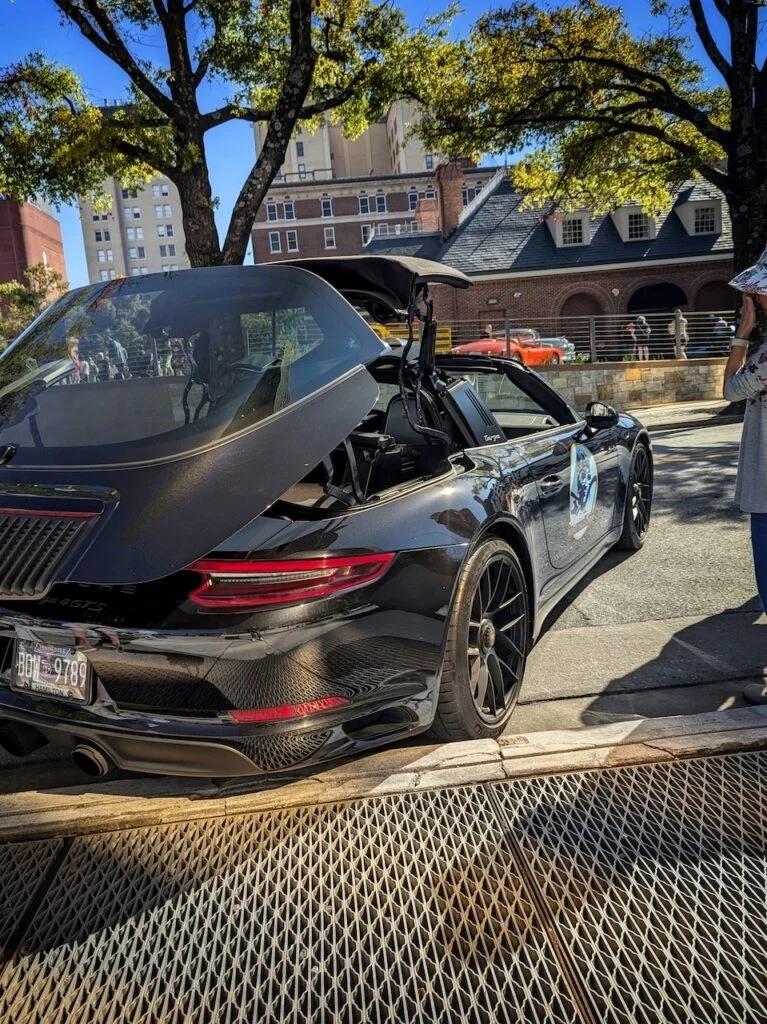 Porsche 911 Targa - Passenger's side, rear 3/4