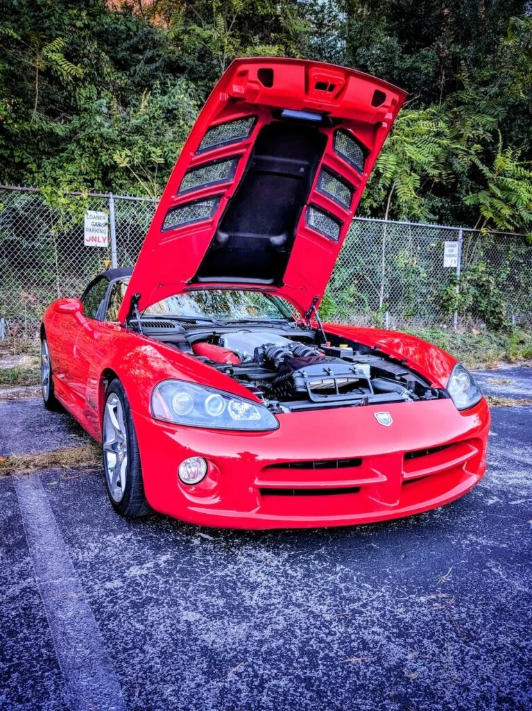 Dodge Viper - Passenger's side, front 3/4