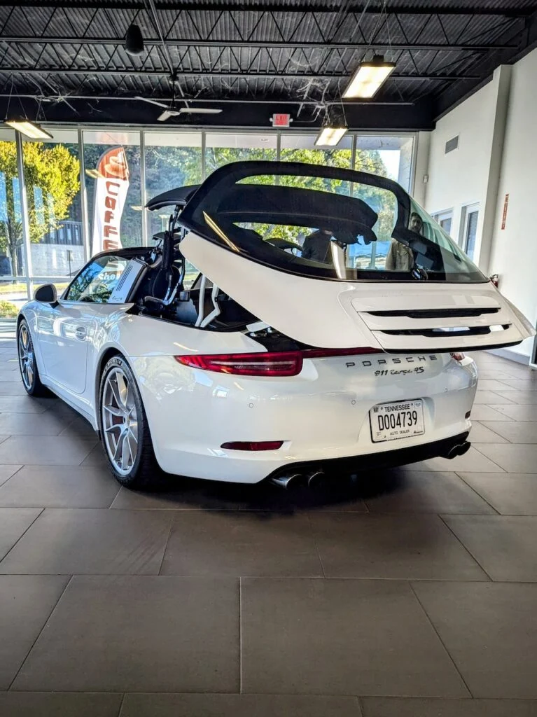 Porsche 911 Targa 4S - Driver's side, rear 3/4