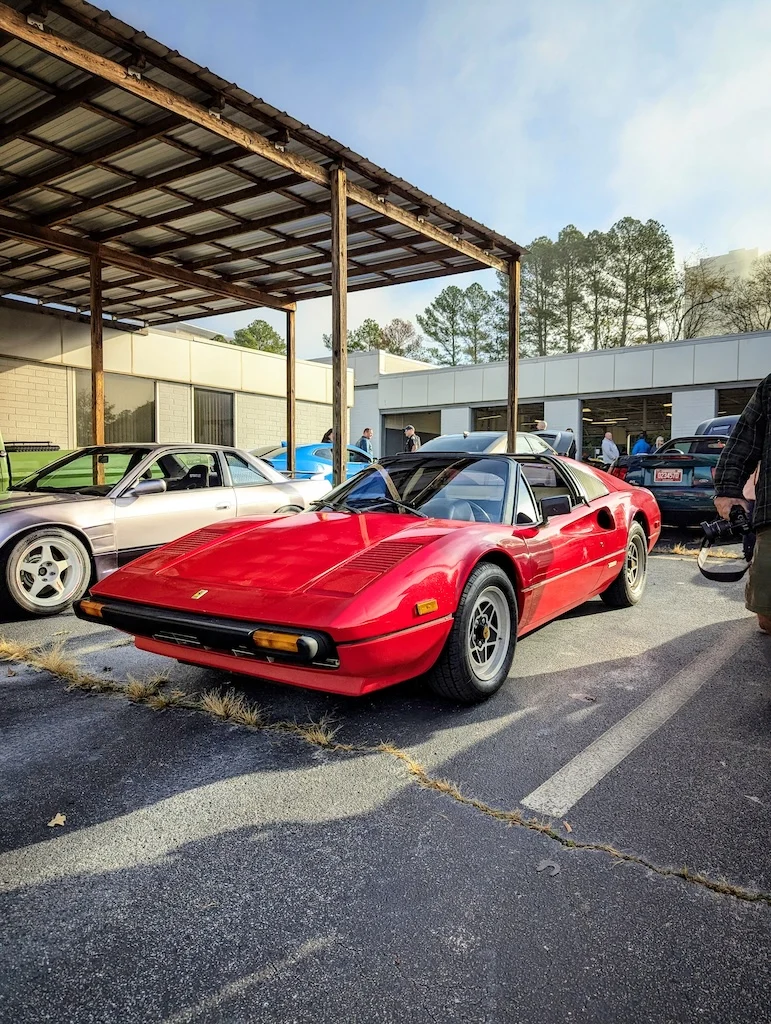 Ferrari 308 GTS - Driver's side, front 3/4