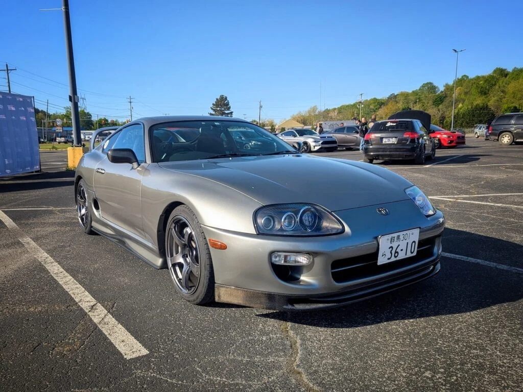 Toyota Supra - Passenger's side, front 3/4