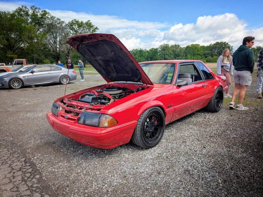 Ford Mustang GT - Driver's side, front 3/4