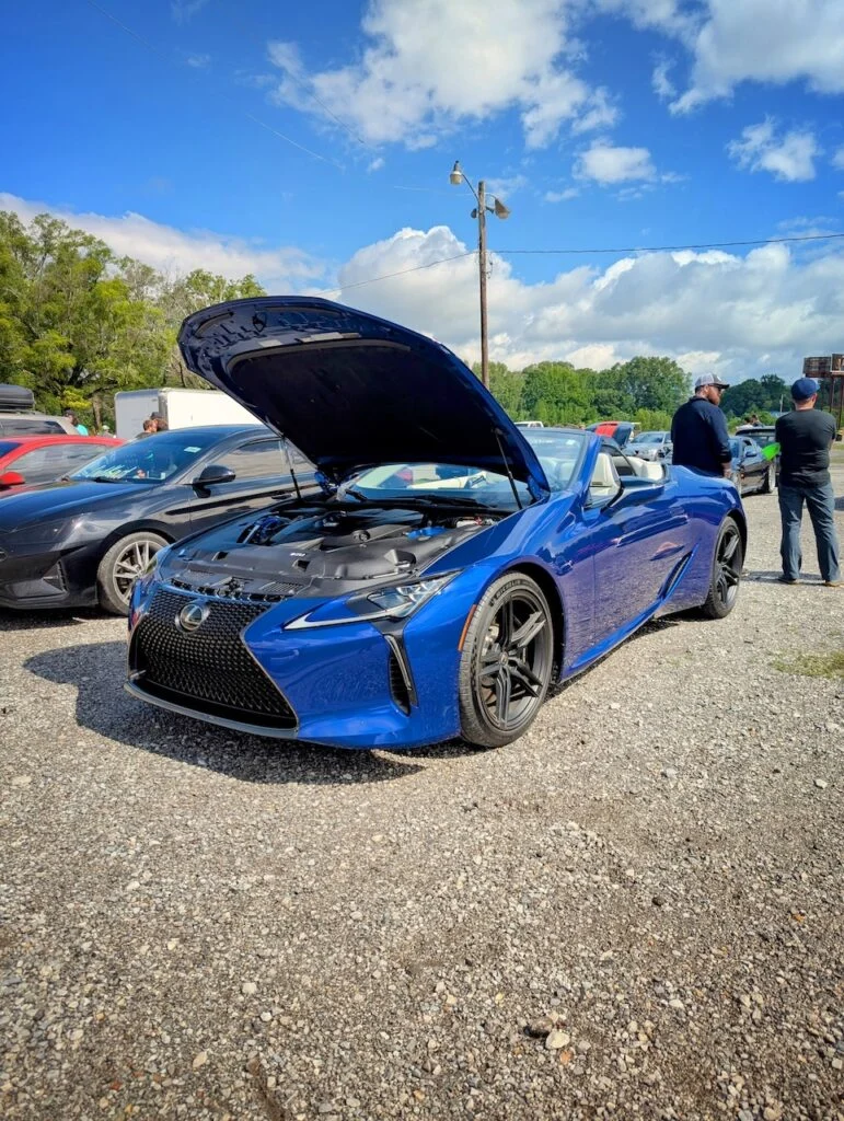 Lexus LC 500 - Driver's side, front 3/4