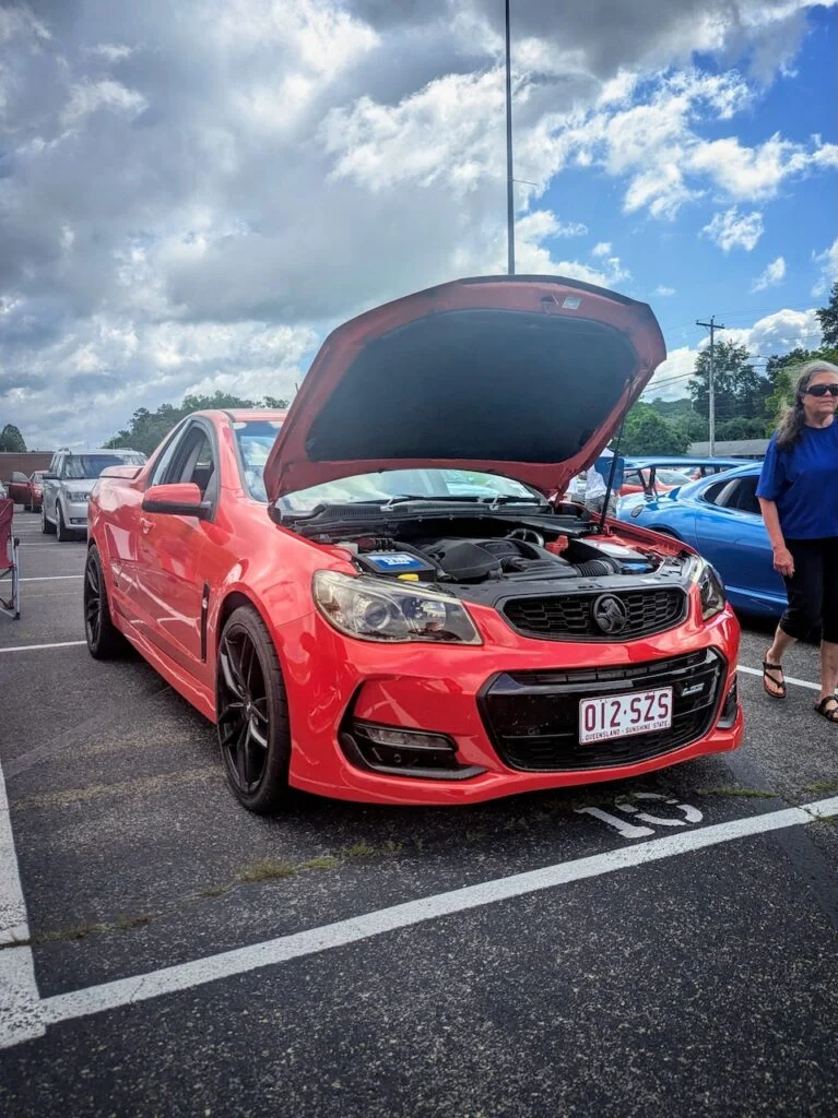 Holden Commodore Ute - Passenger's, side, front 3/4