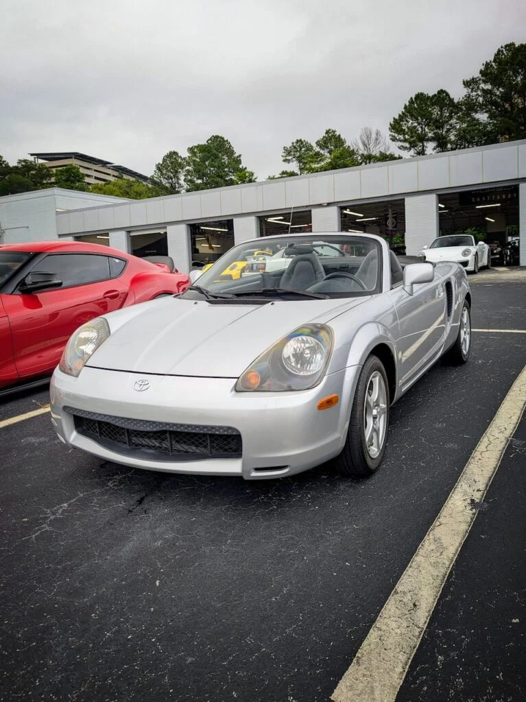 Toyota MR2 - Driver's side, front 3/4