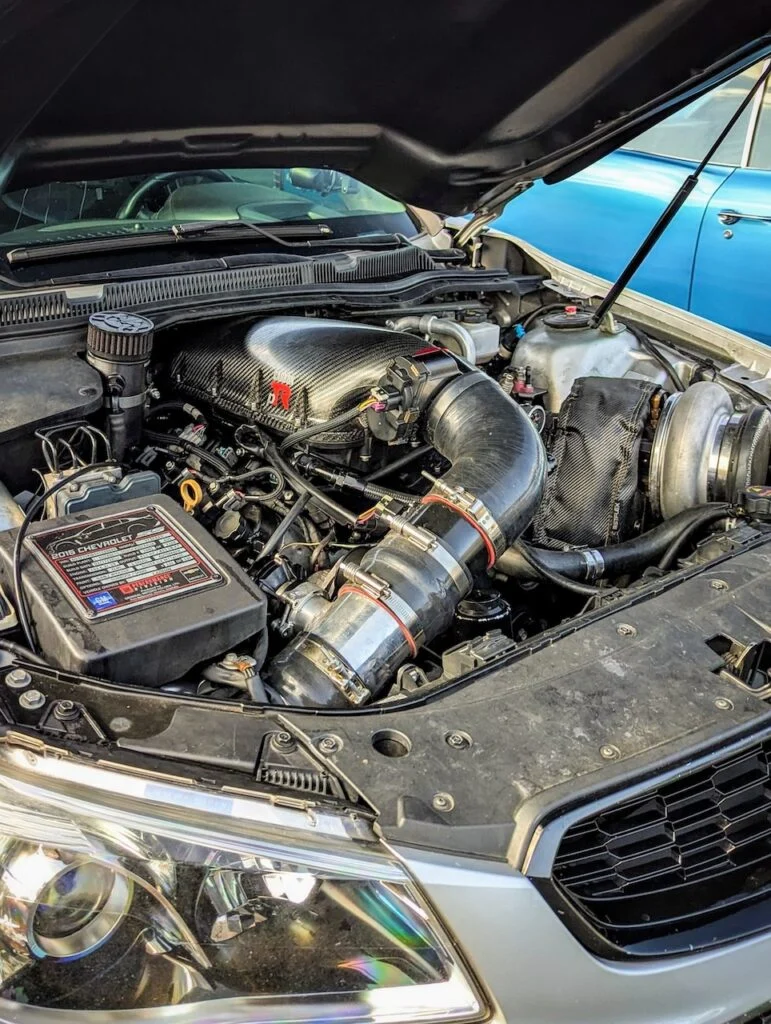 Holden Commodore - Engine