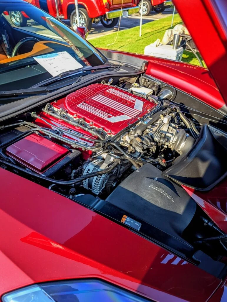 Chevrolet C7 Corvette - Engine bay