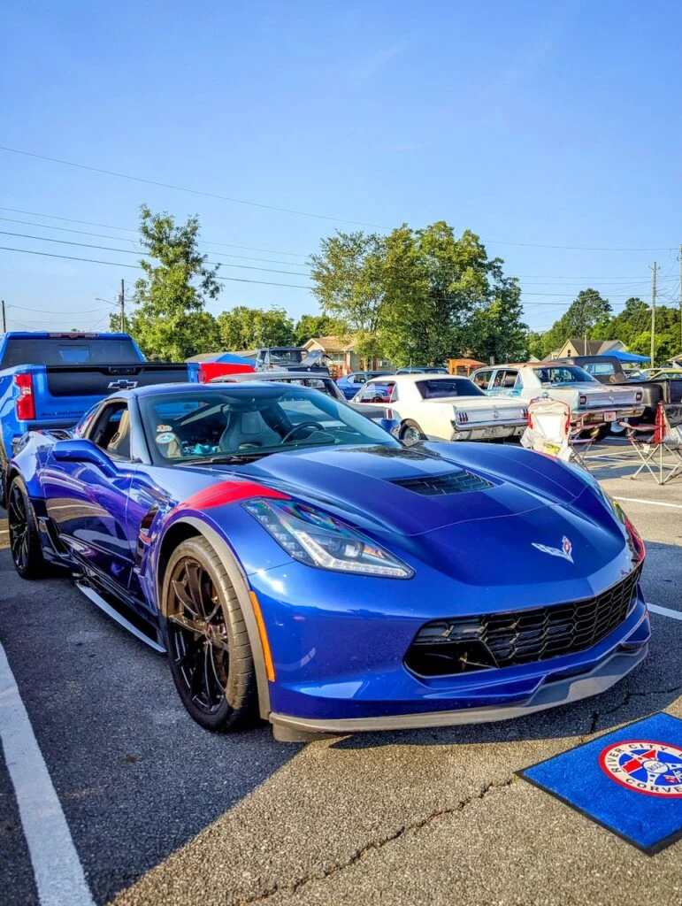 Chevrolet Grand Sport Corvette - Passenger's side, front 3/4